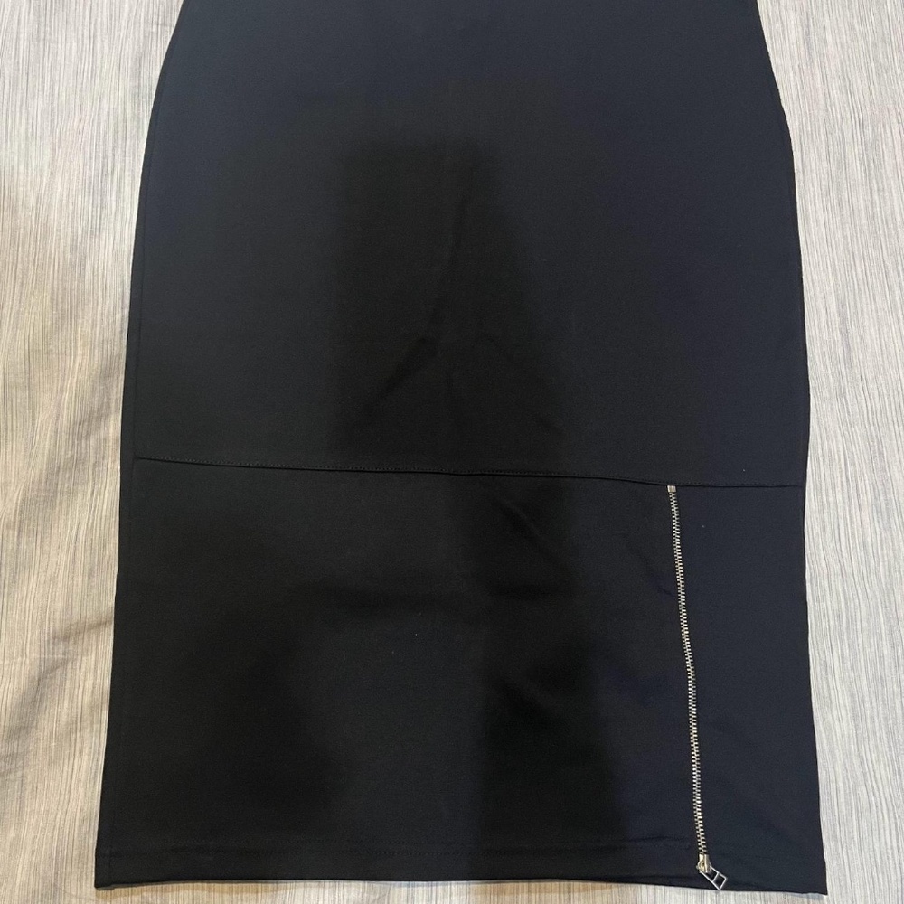 Black Skirt